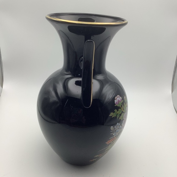 Large Black Two Handled Japanese Vase - Picture 6 of 14